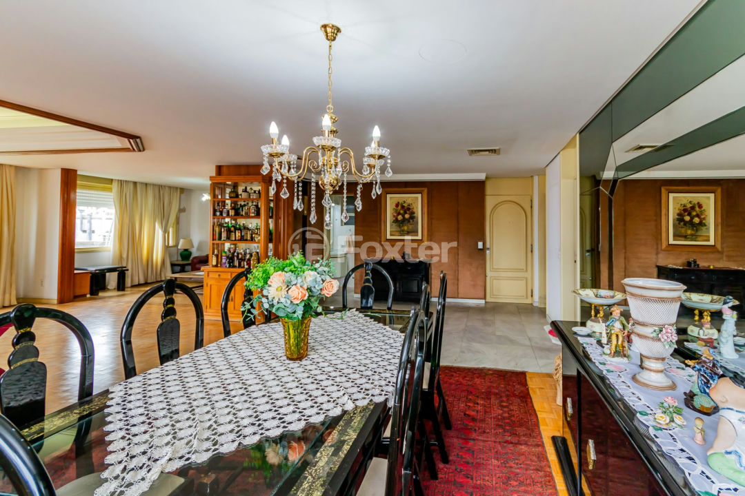 Apartamento à venda com 3 quartos, 226m² - Foto 18