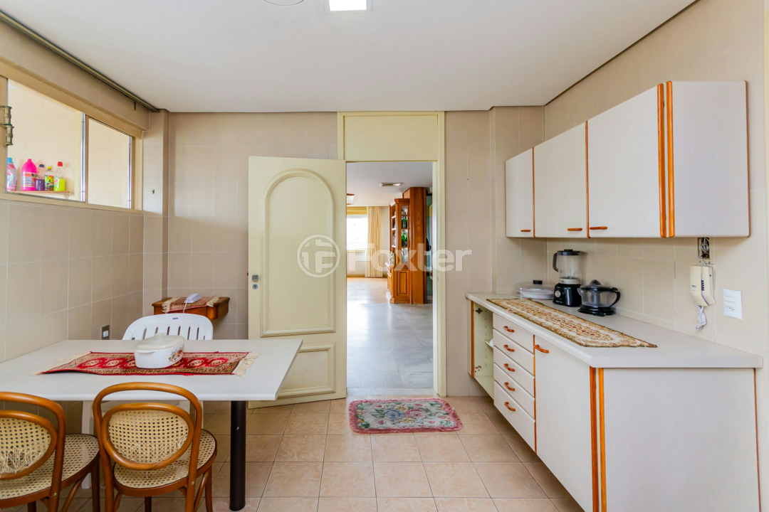 Apartamento à venda com 3 quartos, 226m² - Foto 50