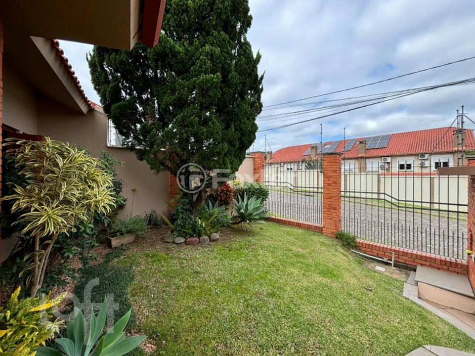 Casa à venda com 4 quartos, 297m² - Foto 18