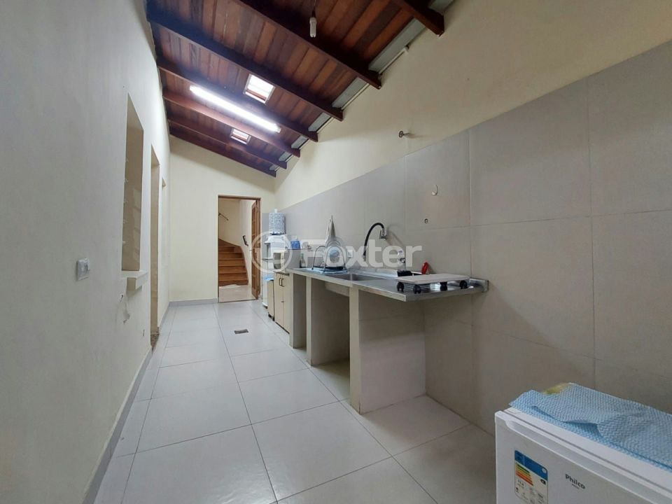 Casa à venda com 4 quartos, 270m² - Foto 9