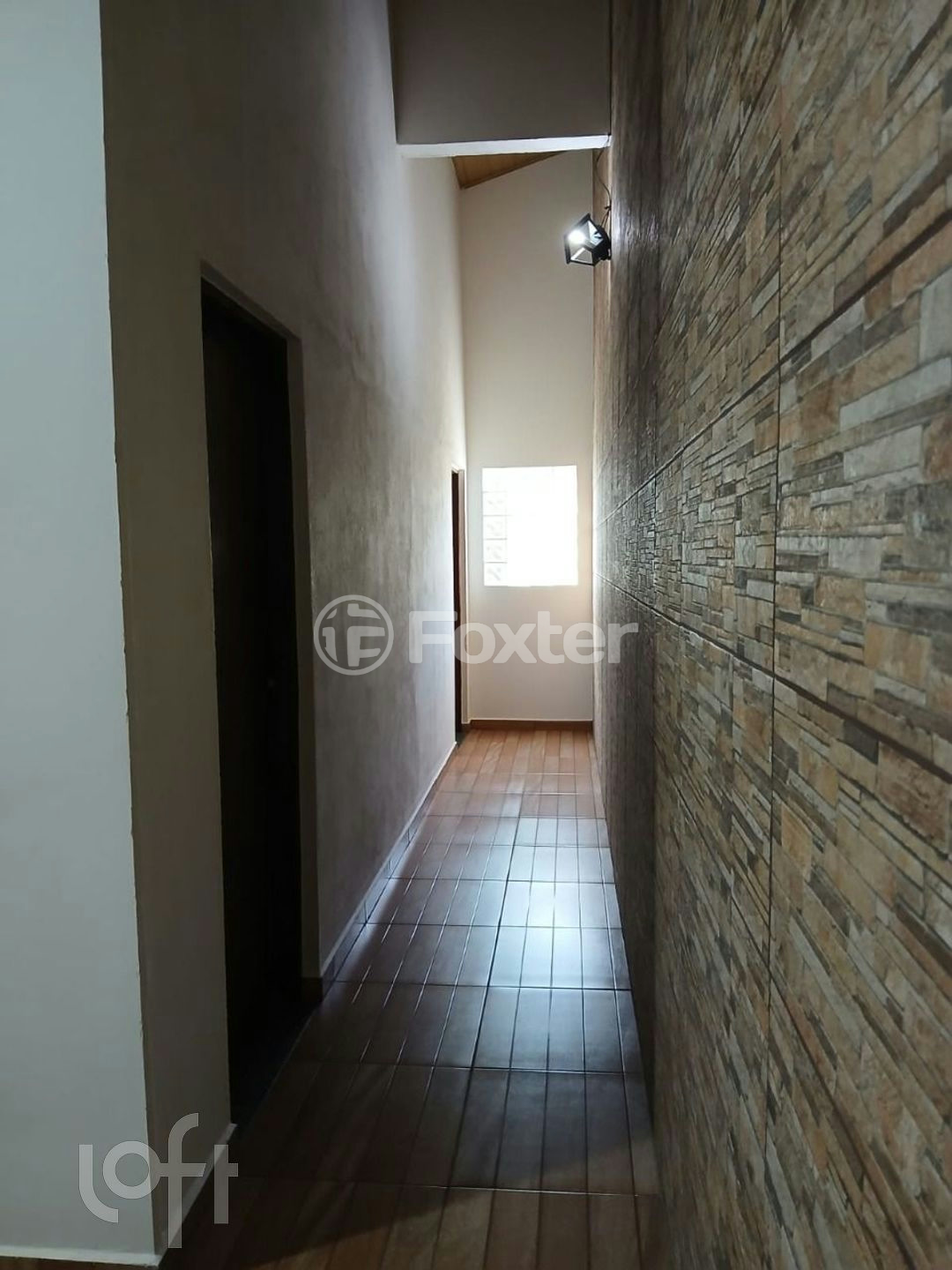 Casa à venda com 2 quartos, 200m² - Foto 4