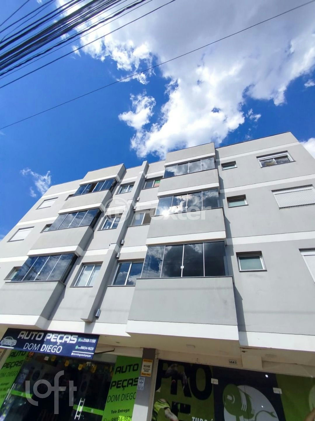 Apartamento à venda com 2 quartos, 57m² - Foto 1