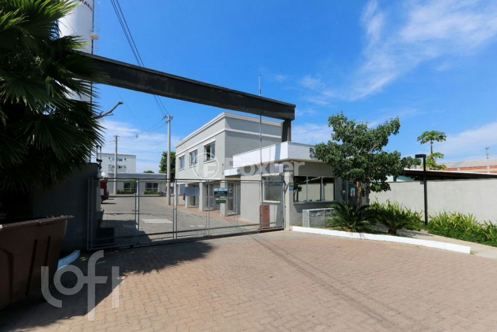 Apartamento à venda com 2 quartos, 44m² - Foto 43