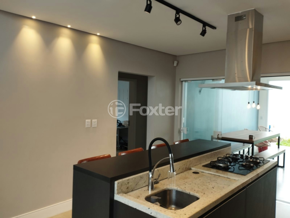Casa à venda com 3 quartos, 140m² - Foto 7