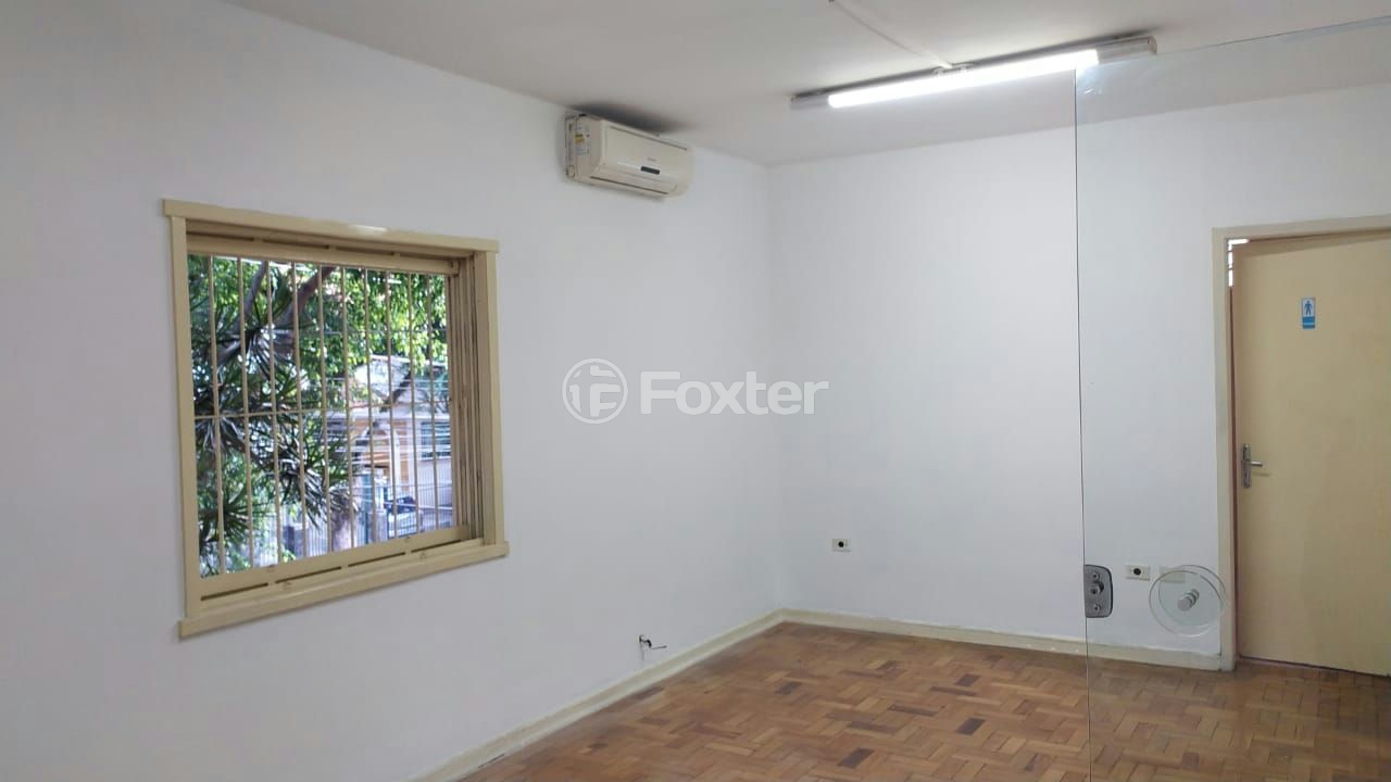 Casa à venda com 3 quartos, 250m² - Foto 3