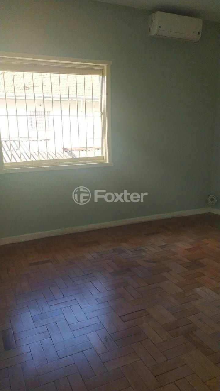 Casa à venda com 3 quartos, 250m² - Foto 6