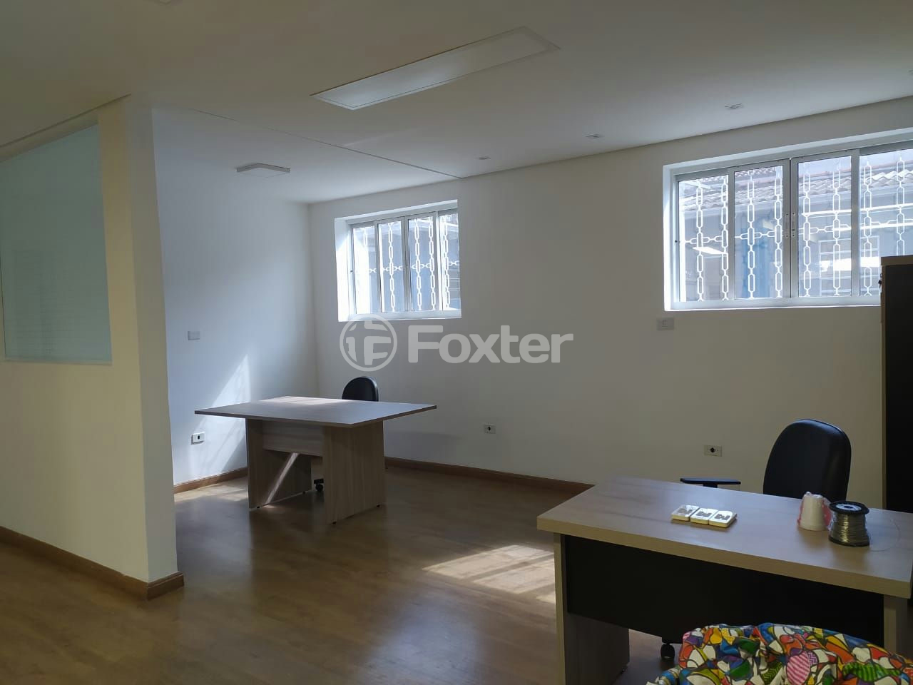 Casa à venda com 3 quartos, 250m² - Foto 2