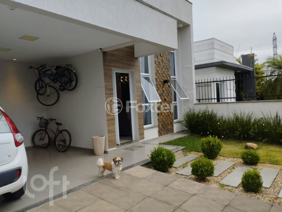 Casa à venda com 3 quartos, 140m² - Foto 1