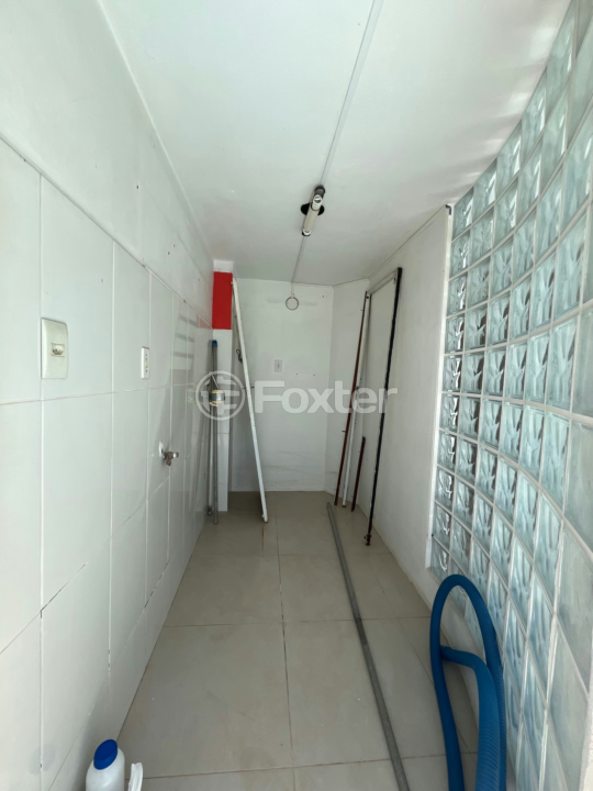 Casa à venda com 4 quartos, 206m² - Foto 32