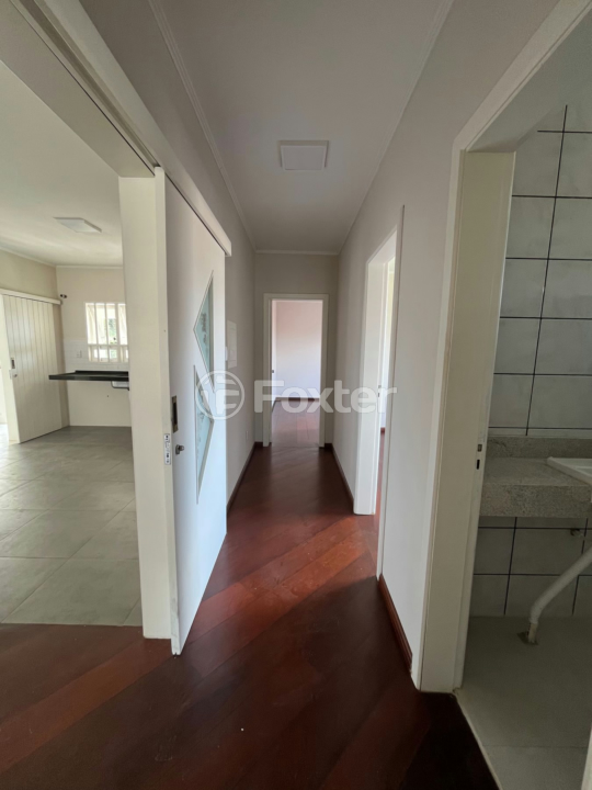 Casa à venda com 4 quartos, 206m² - Foto 8