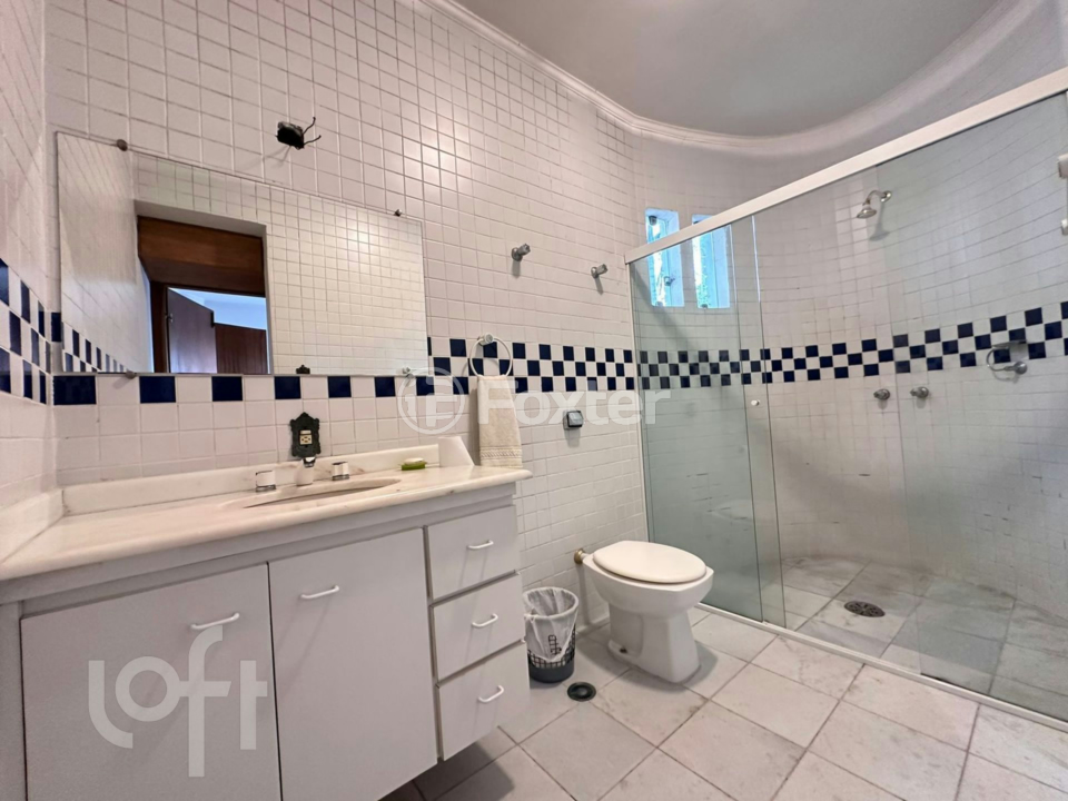 Casa à venda com 5 quartos, 300m² - Foto 17