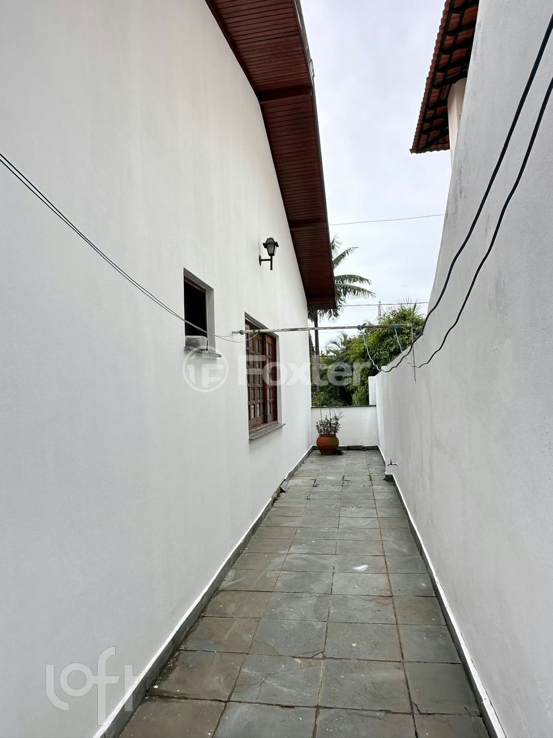 Casa à venda com 5 quartos, 300m² - Foto 30
