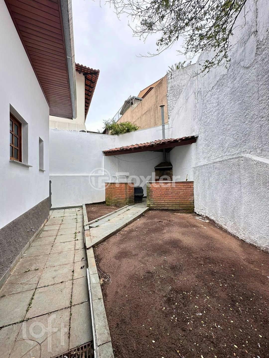 Casa à venda com 5 quartos, 300m² - Foto 25