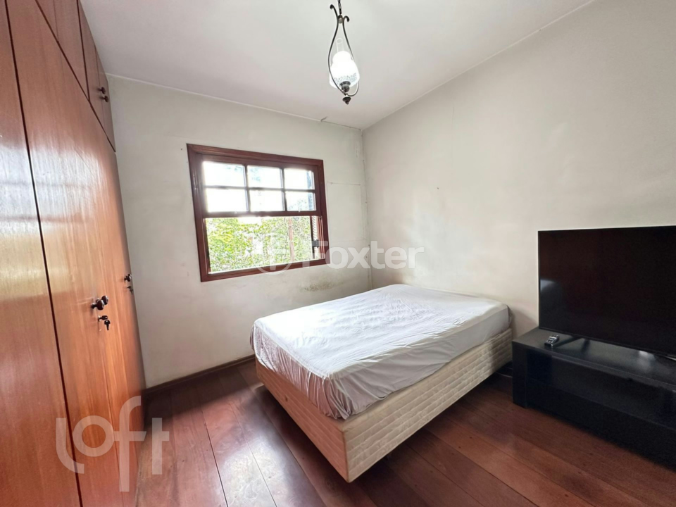 Casa à venda com 5 quartos, 300m² - Foto 12