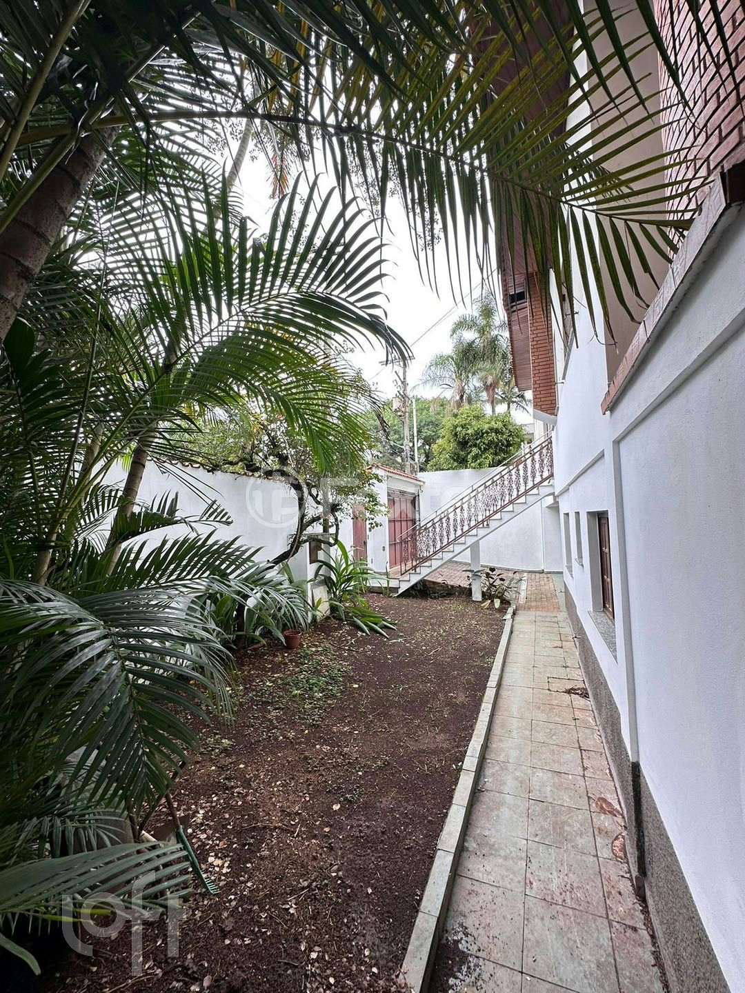 Casa à venda com 5 quartos, 300m² - Foto 34