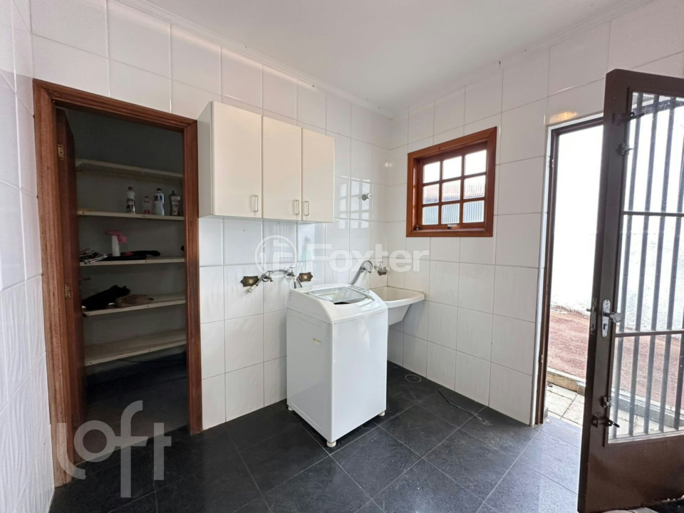 Casa à venda com 5 quartos, 300m² - Foto 8