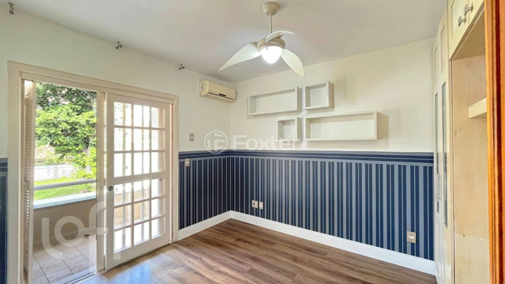 Casa de Condomínio à venda com 3 quartos, 224m² - Foto 36