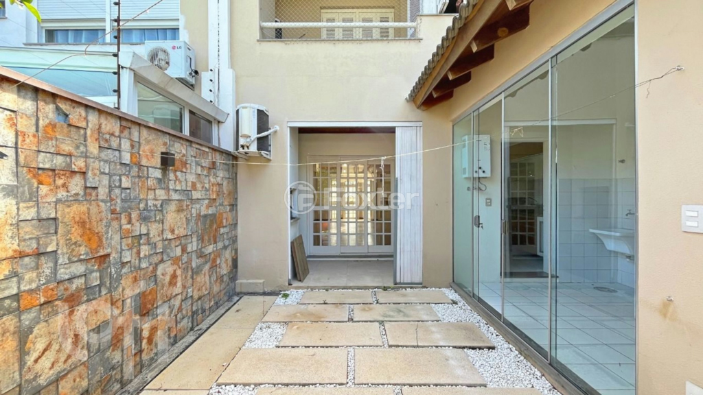 Casa de Condomínio à venda com 3 quartos, 224m² - Foto 17