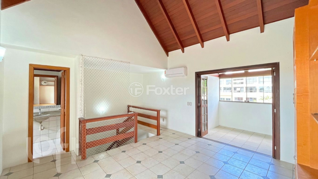 Casa de Condomínio à venda com 3 quartos, 224m² - Foto 39