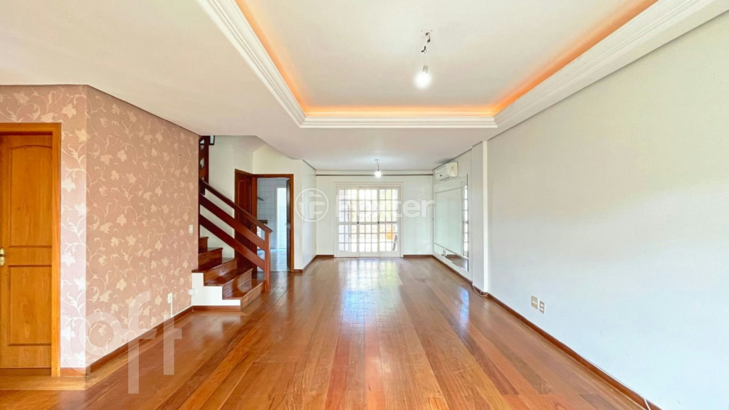 Casa de Condomínio à venda com 3 quartos, 224m² - Foto 5