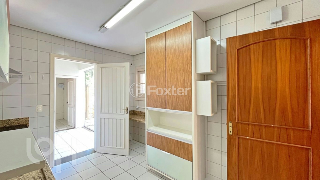 Casa de Condomínio à venda com 3 quartos, 224m² - Foto 13