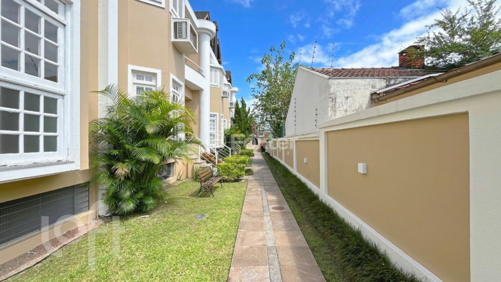 Casa de Condomínio à venda com 3 quartos, 224m² - Foto 53