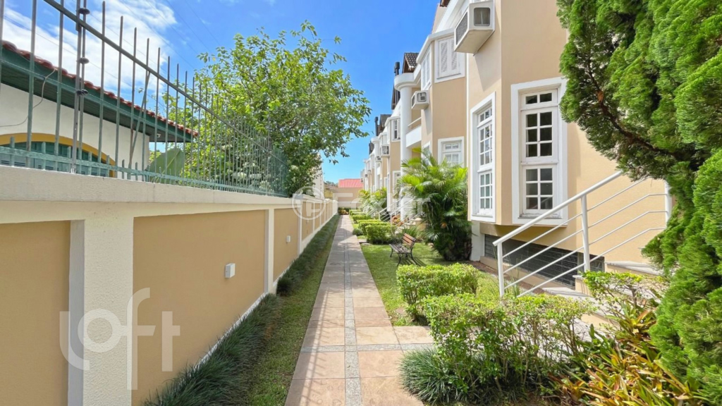 Casa de Condomínio à venda com 3 quartos, 224m² - Foto 48