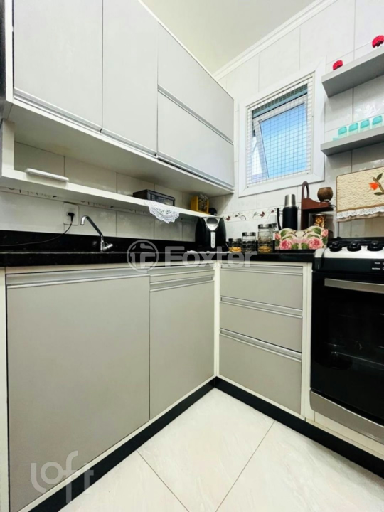 Apartamento à venda com 2 quartos, 58m² - Foto 6
