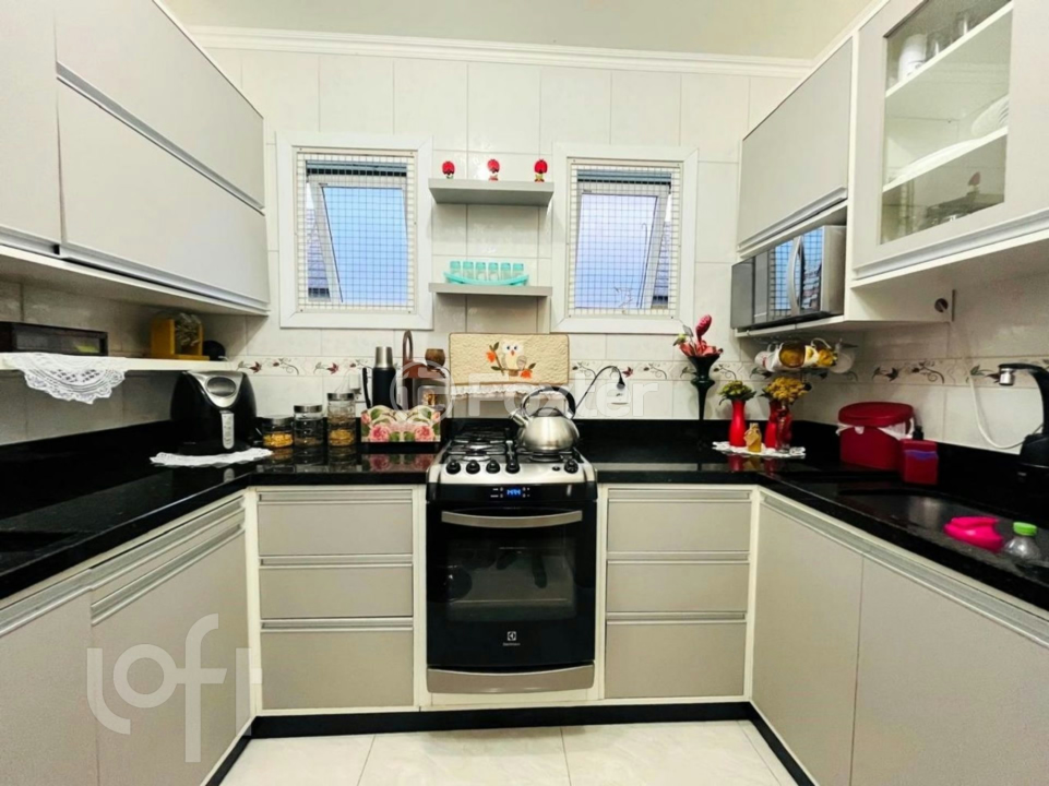 Apartamento à venda com 2 quartos, 58m² - Foto 5