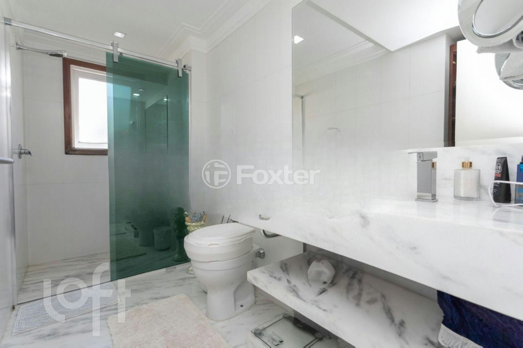 Apartamento à venda com 3 quartos, 233m² - Foto 19