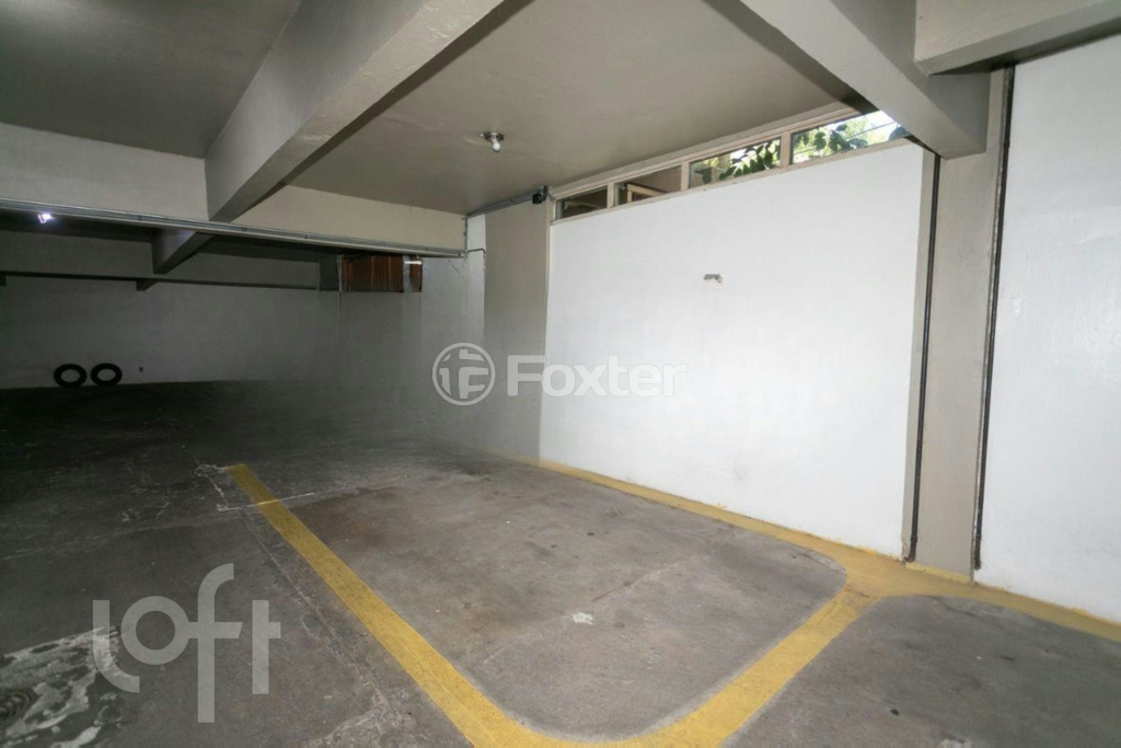 Apartamento à venda com 3 quartos, 233m² - Foto 40