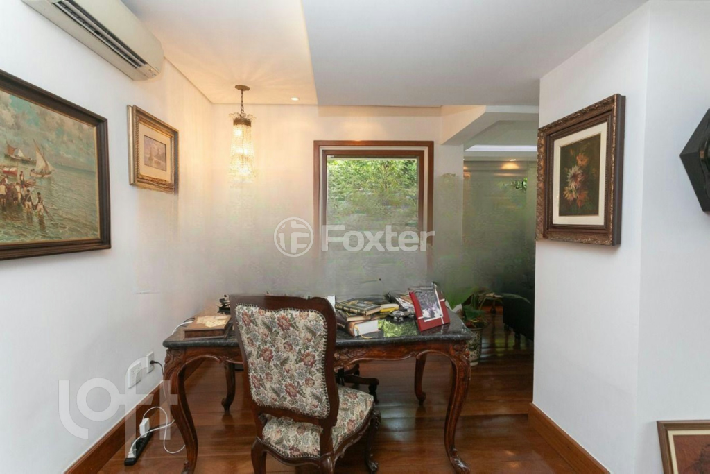 Apartamento à venda com 3 quartos, 233m² - Foto 9