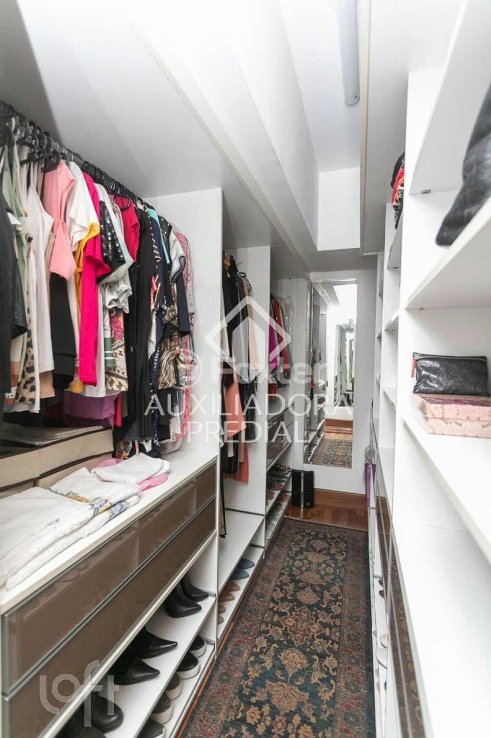 Apartamento à venda com 3 quartos, 233m² - Foto 23