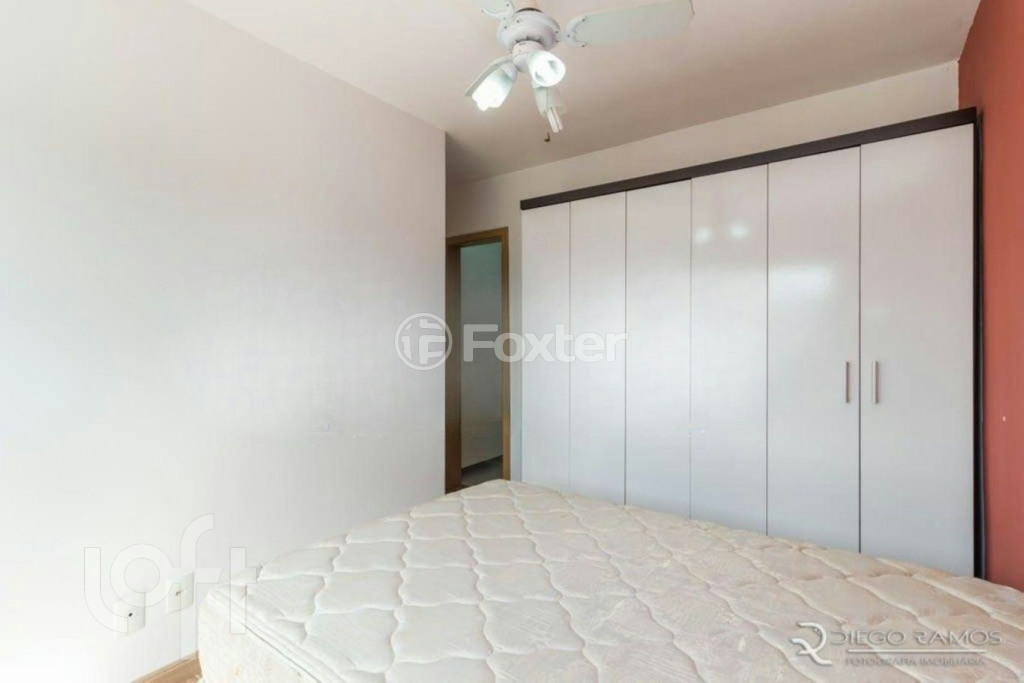 Apartamento à venda com 2 quartos, 55m² - Foto 10
