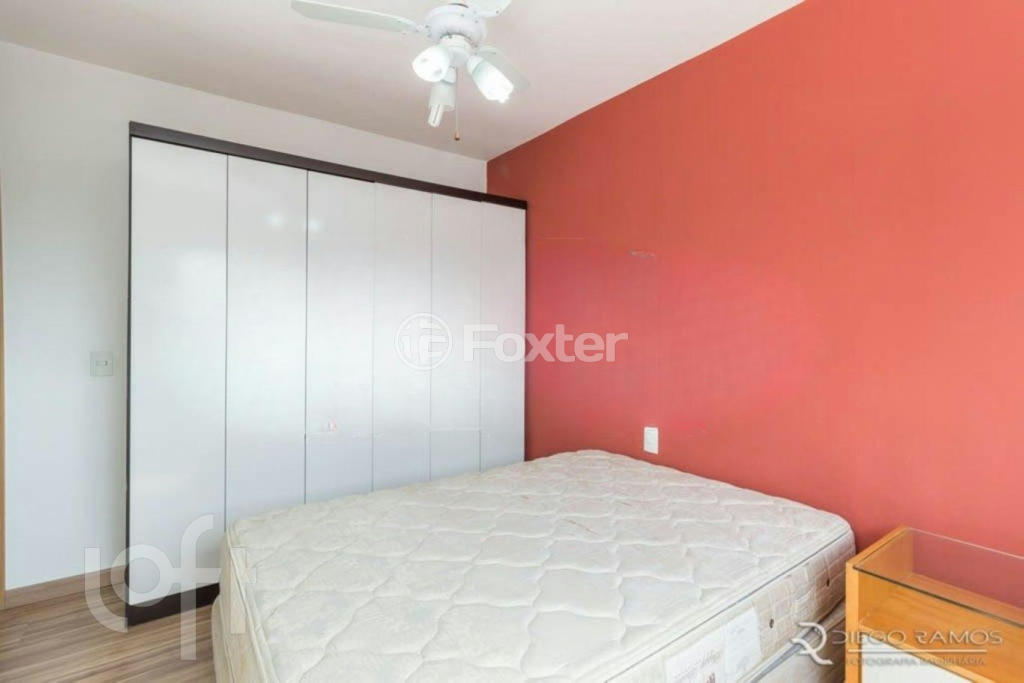 Apartamento à venda com 2 quartos, 55m² - Foto 11