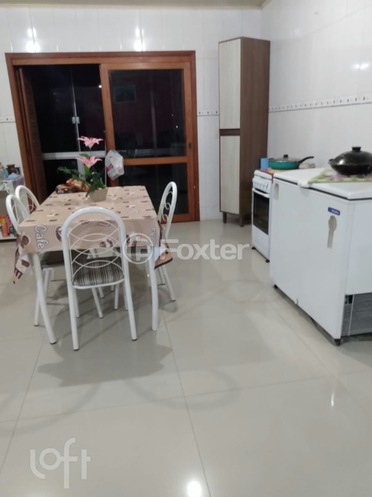 Casa à venda com 3 quartos, 238m² - Foto 12