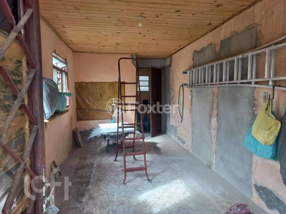 Casa à venda com 2 quartos, 70m² - Foto 13
