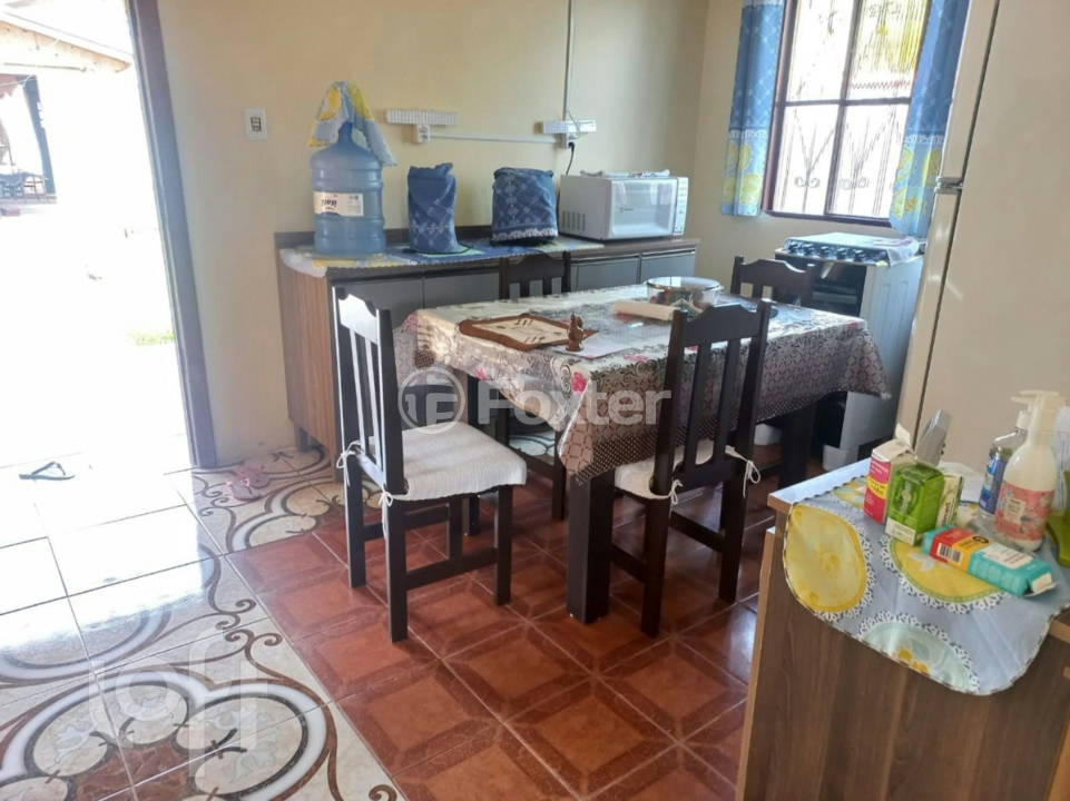 Casa à venda com 2 quartos, 70m² - Foto 6