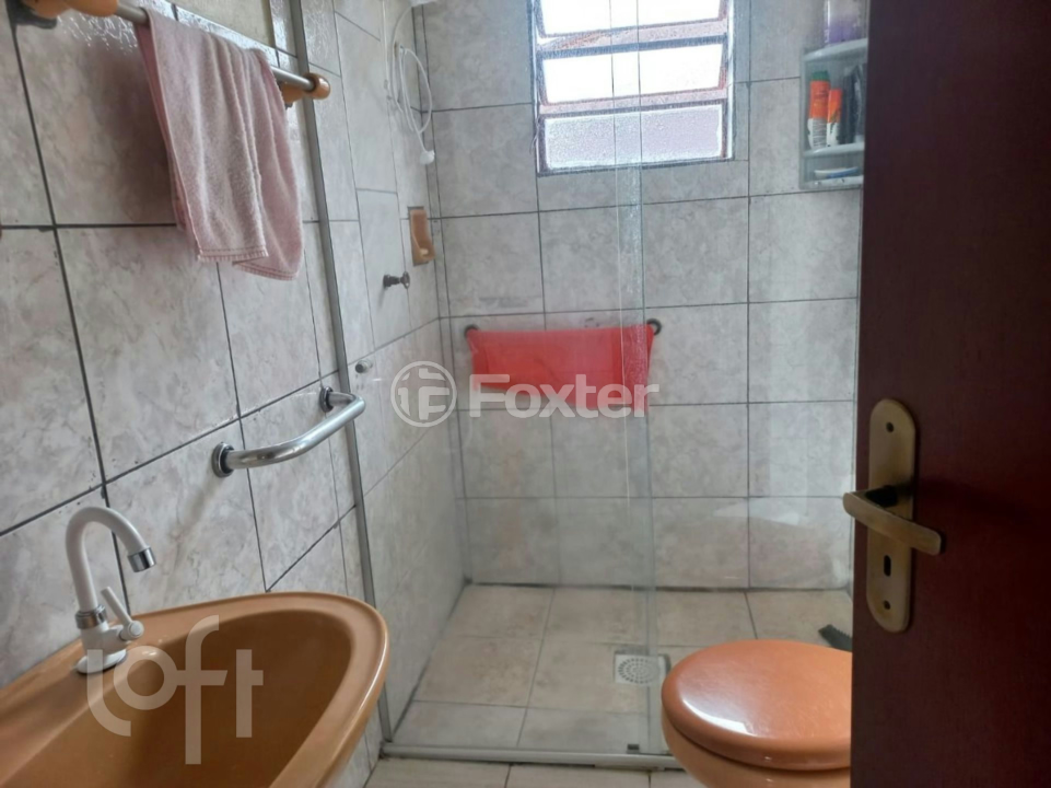 Casa à venda com 2 quartos, 70m² - Foto 8