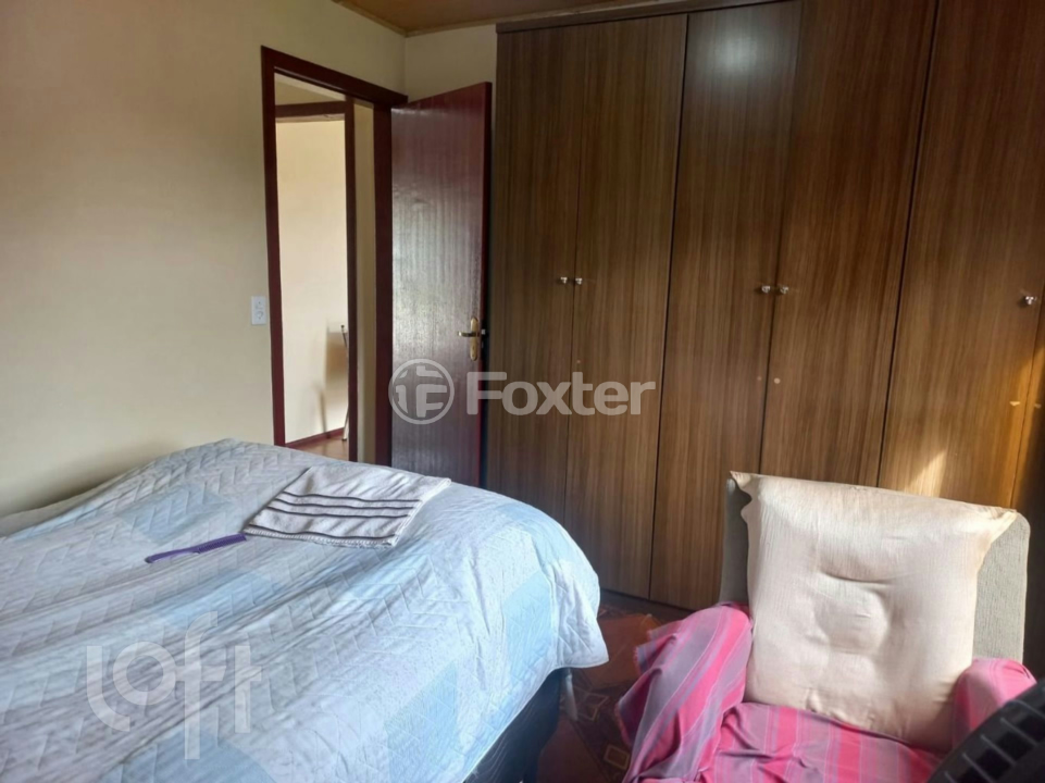 Casa à venda com 2 quartos, 70m² - Foto 9