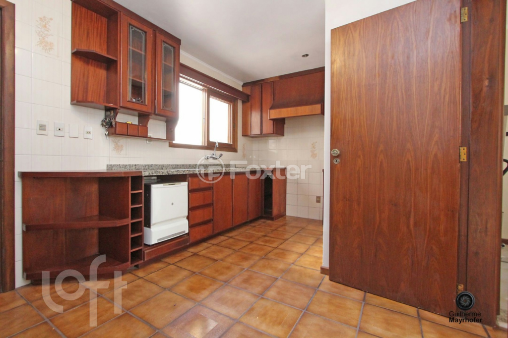 Casa à venda com 3 quartos, 285m² - Foto 8