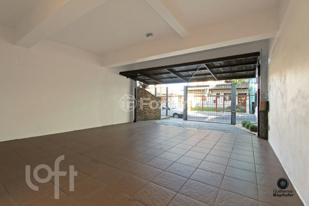 Casa à venda com 3 quartos, 285m² - Foto 35