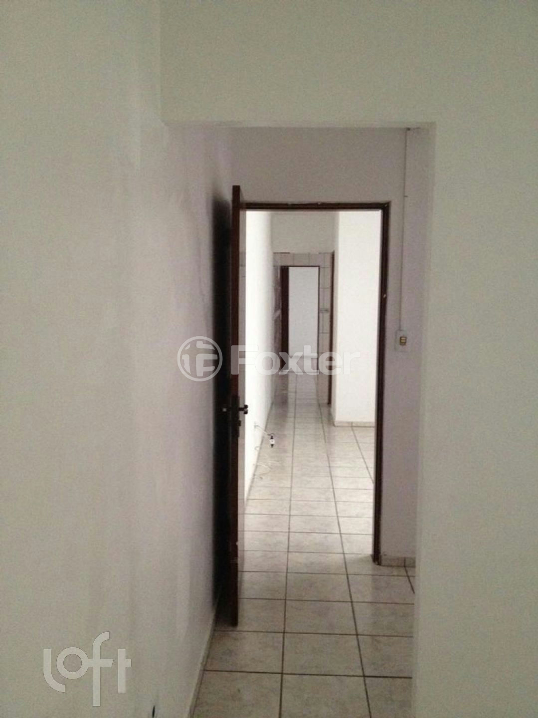 Casa à venda com 3 quartos, 250m² - Foto 11