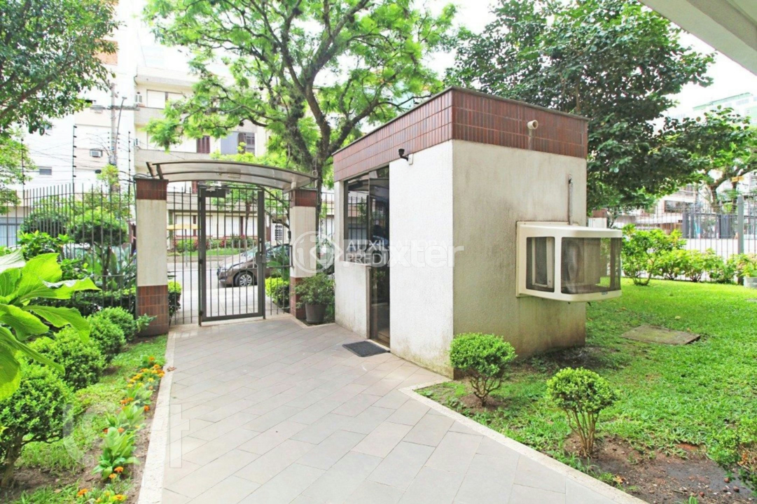 Apartamento à venda com 2 quartos, 77m² - Foto 18