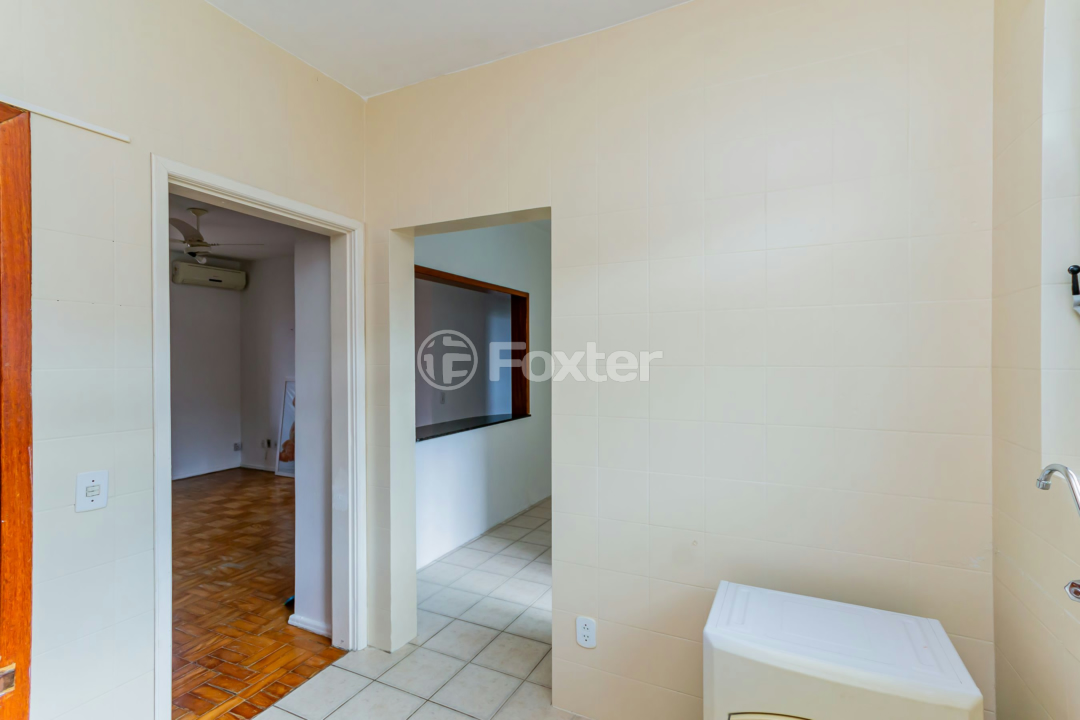 Apartamento à venda com 3 quartos, 81m² - Foto 23