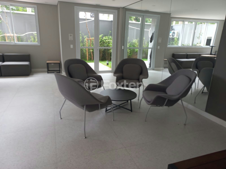 Apartamento à venda com 2 quartos, 41m² - Foto 17