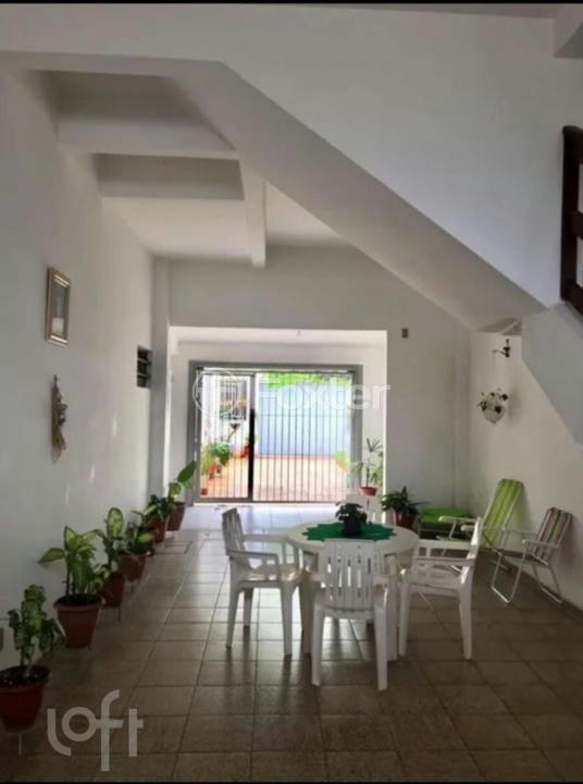 Casa à venda com 5 quartos, 338m² - Foto 5