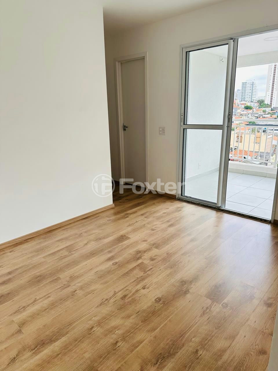 Apartamento à venda com 2 quartos, 65m² - Foto 1