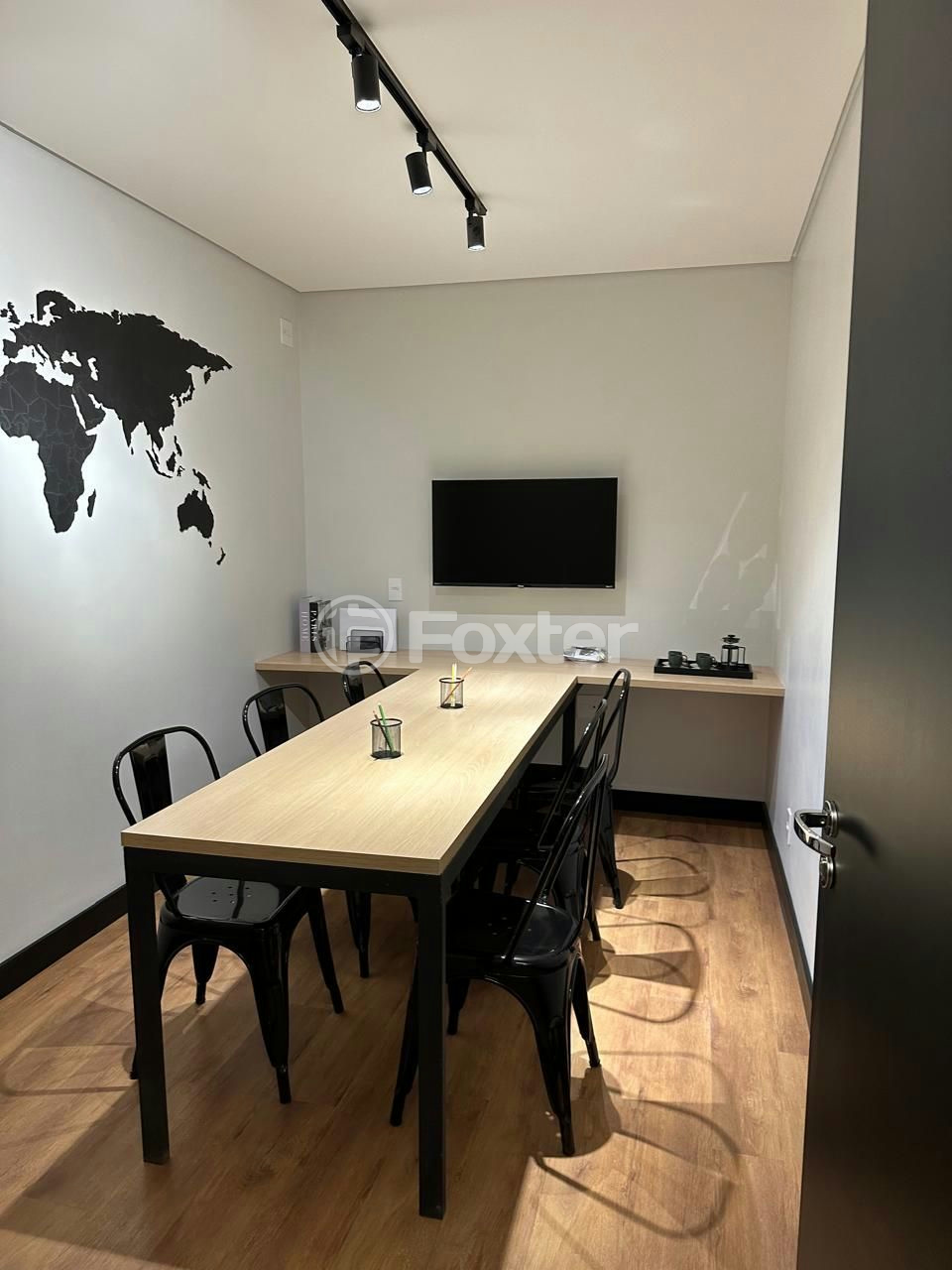 Apartamento à venda com 2 quartos, 65m² - Foto 18