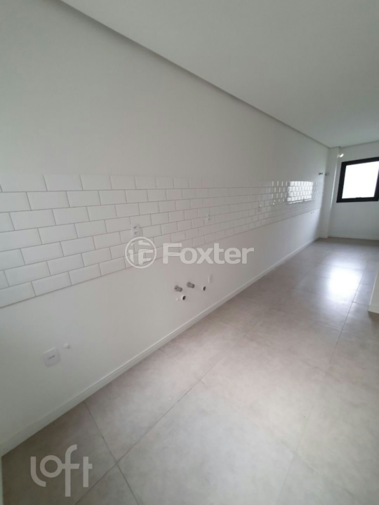 Casa à venda com 3 quartos, 163m² - Foto 7